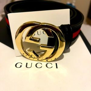 🔥 Authentic Gucci Web with G Gold Buckle. Size 34 Pristine Condition 🔥